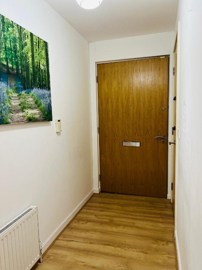 Appartement Fabulous 1bed 1bath Ground Floor Shared ,only Double *