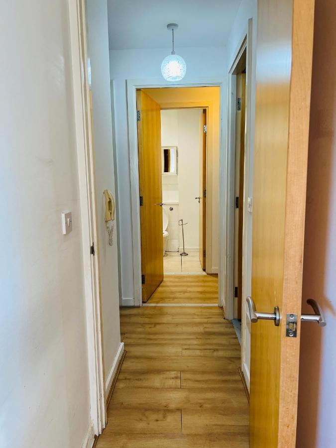 Fabulous 1bed 1bath Ground Floor Shared ,only Double Appartement *